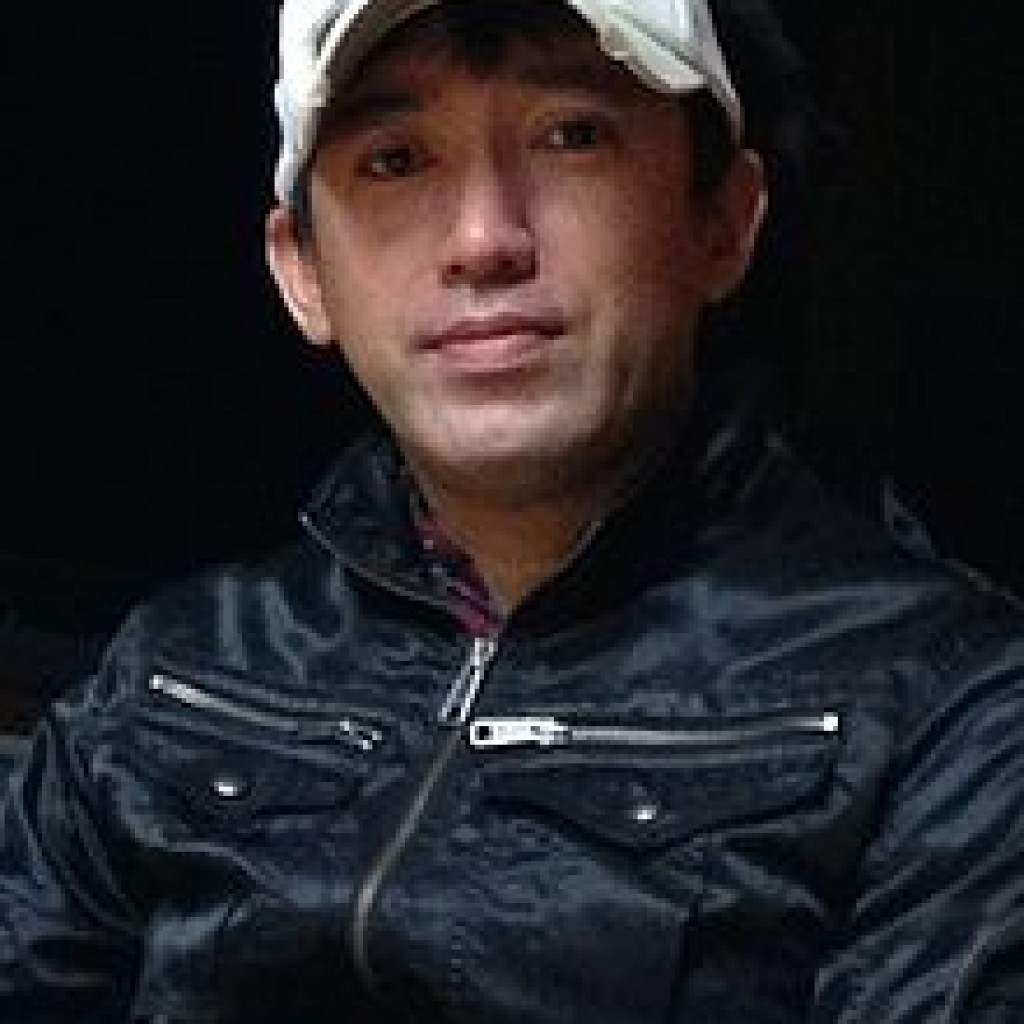 Shinji Mikami